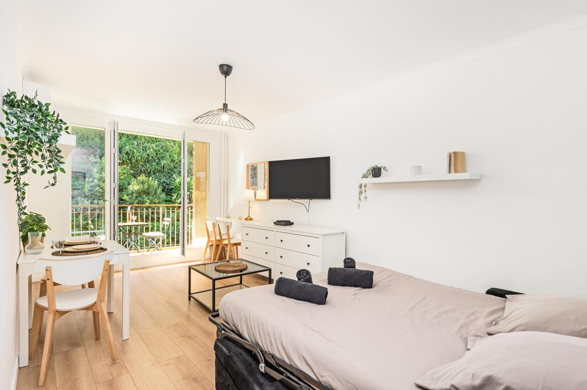 Studio Moderne Menton Eksteriør bilde